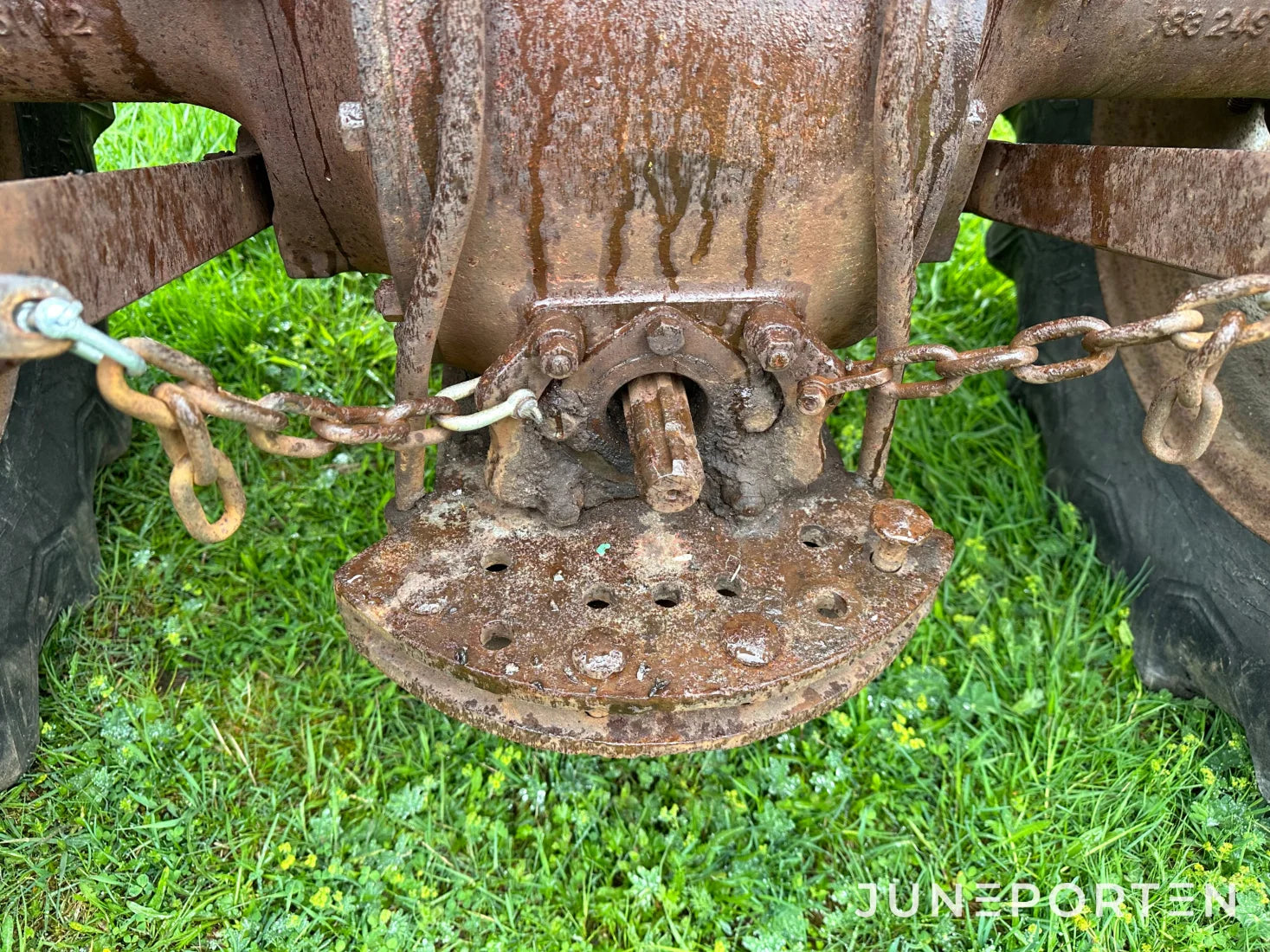 Massey Ferguson  35