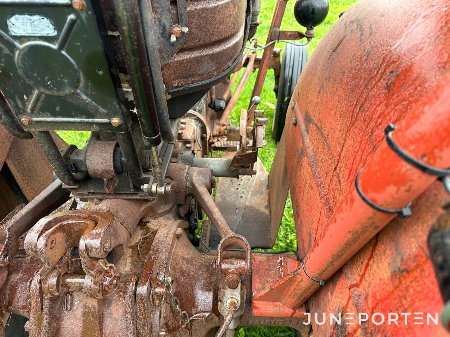 Massey Ferguson  35