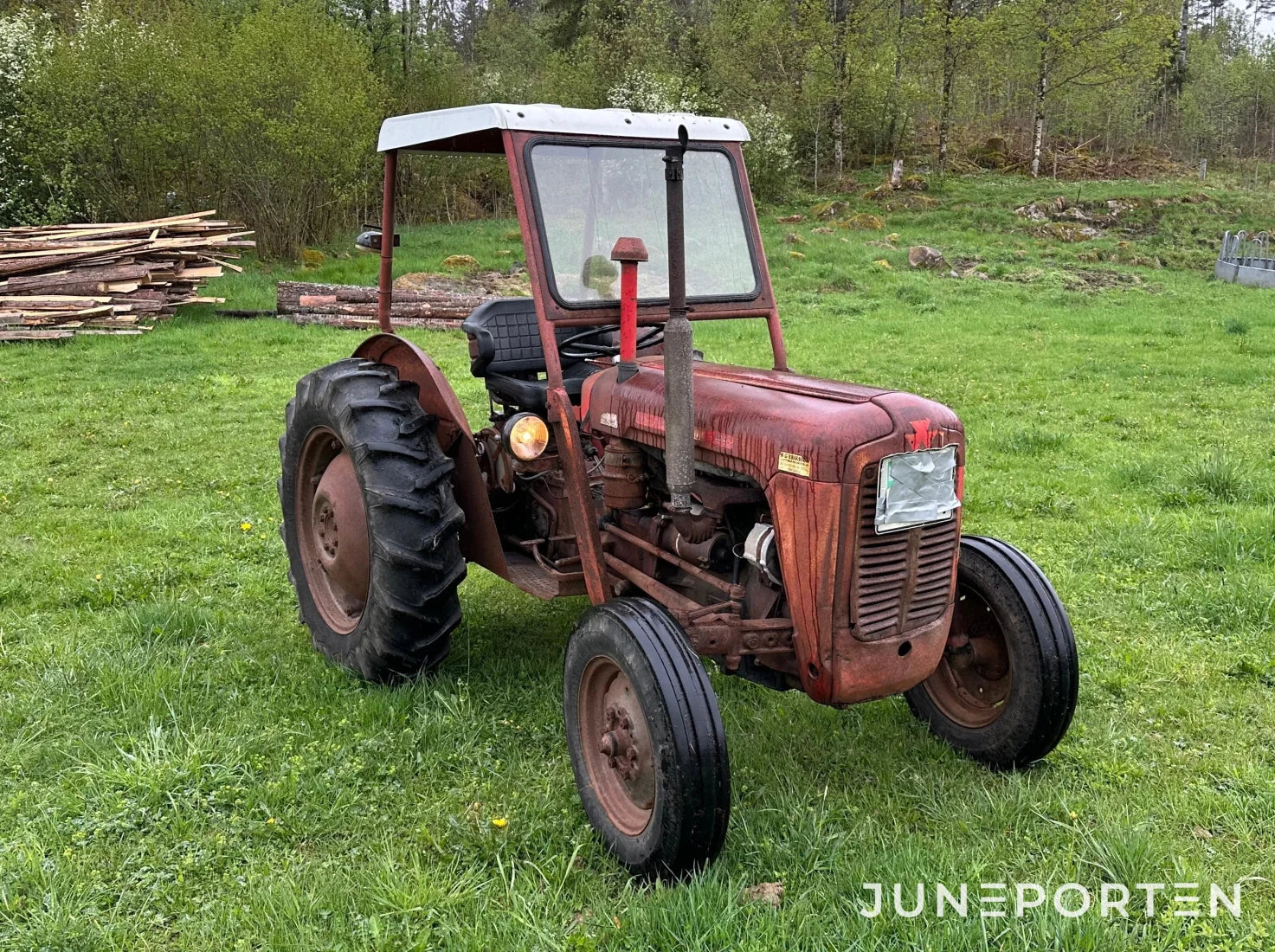 Massey Ferguson  35