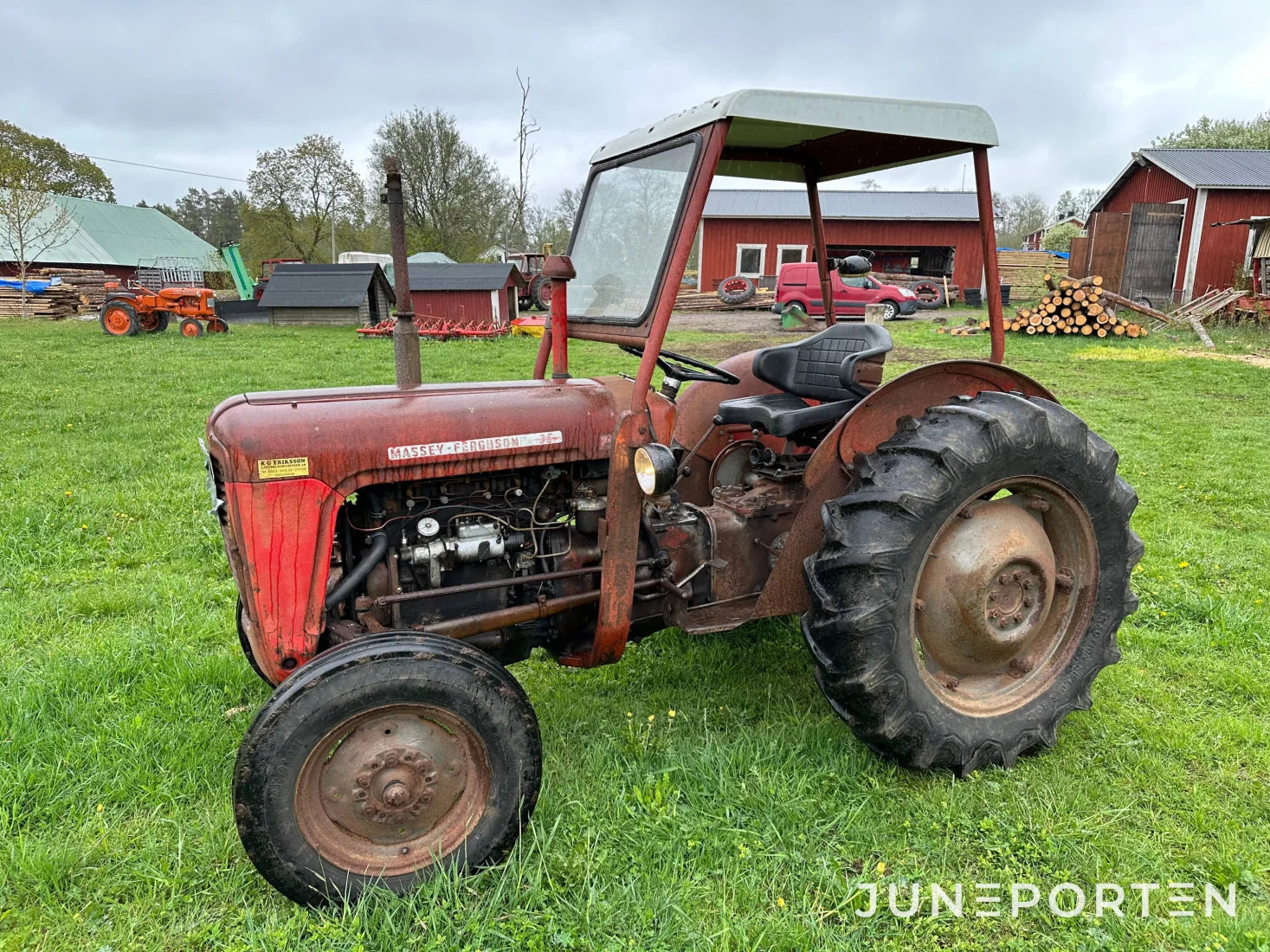 Massey Ferguson  35