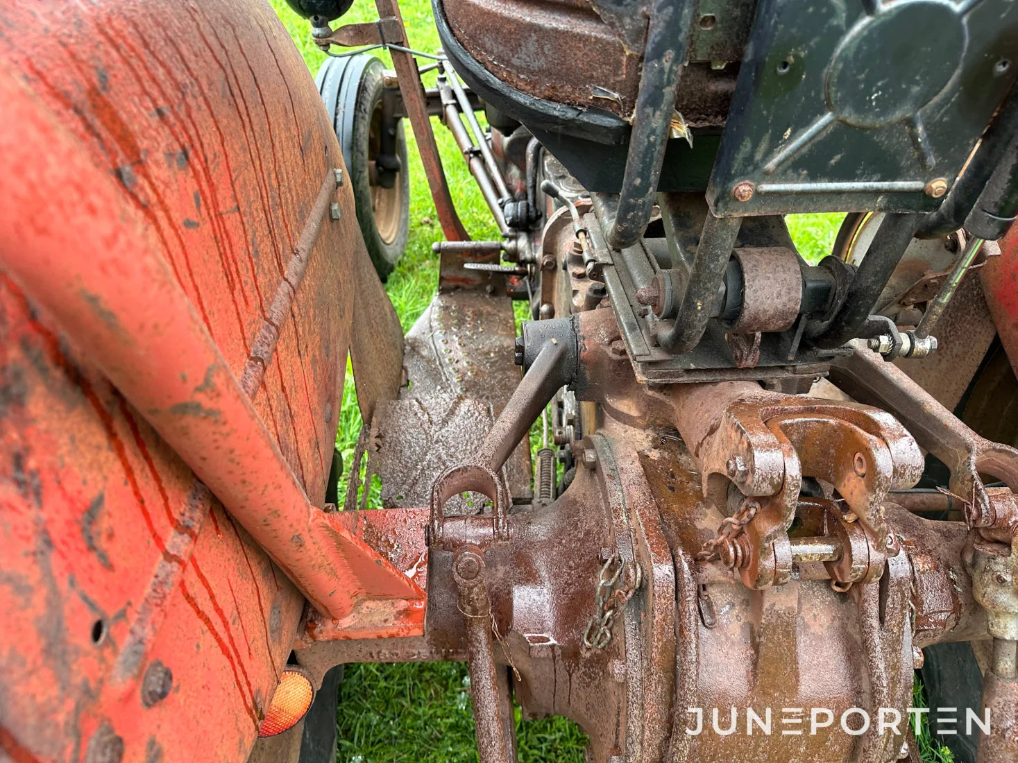 Massey Ferguson  35