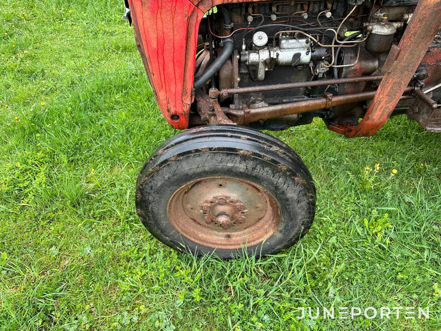 Massey Ferguson  35