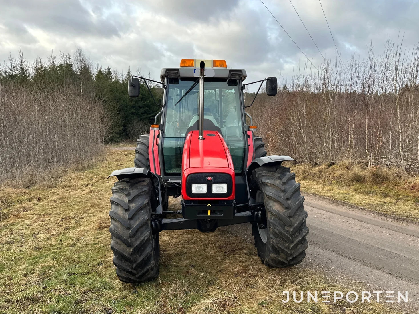 Massey Ferguson 4255 4WD