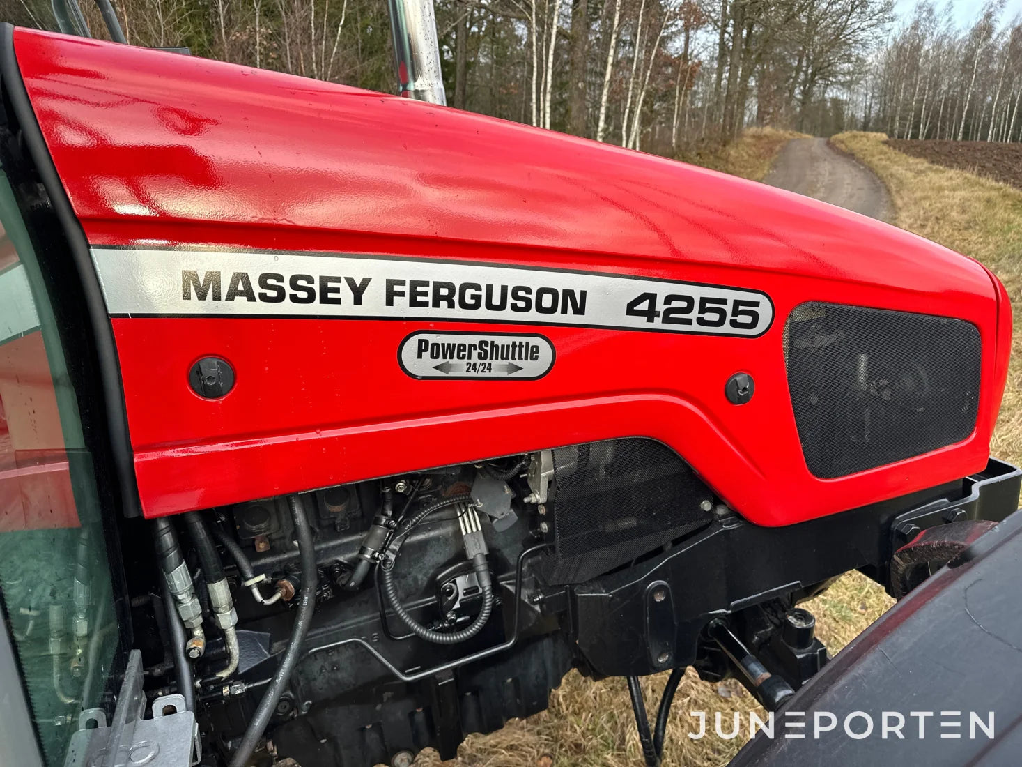 Massey Ferguson 4255 4WD