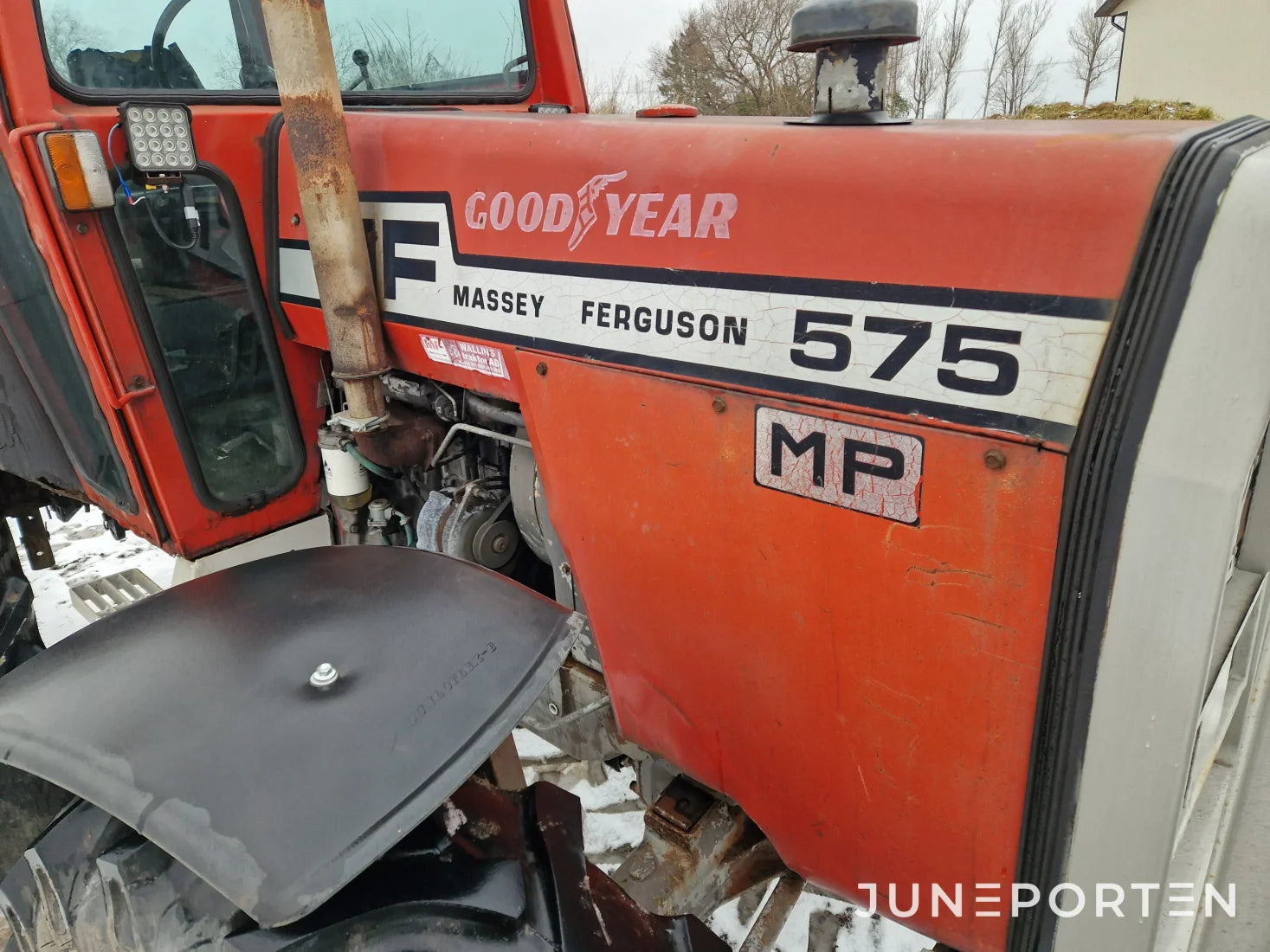 Massey Ferguson 575 MP 4WD