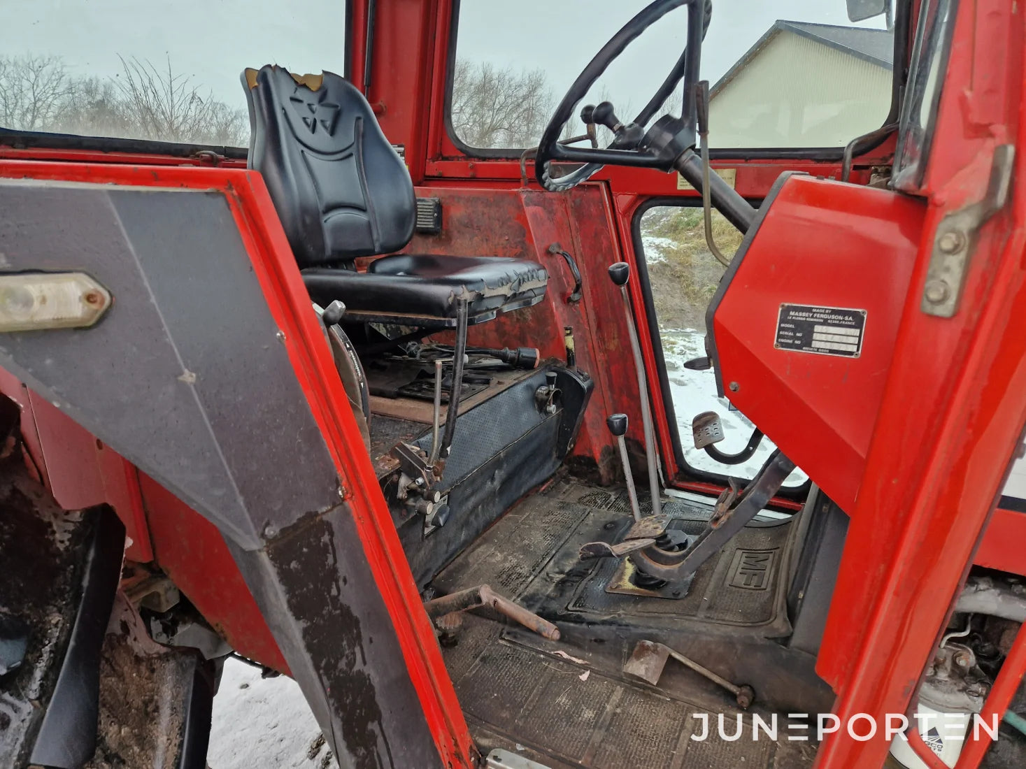 Massey Ferguson 575 MP 4WD