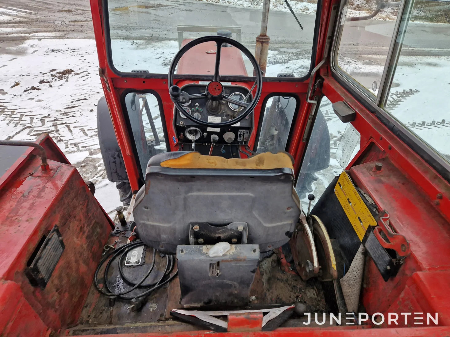 Massey Ferguson 575 MP 4WD