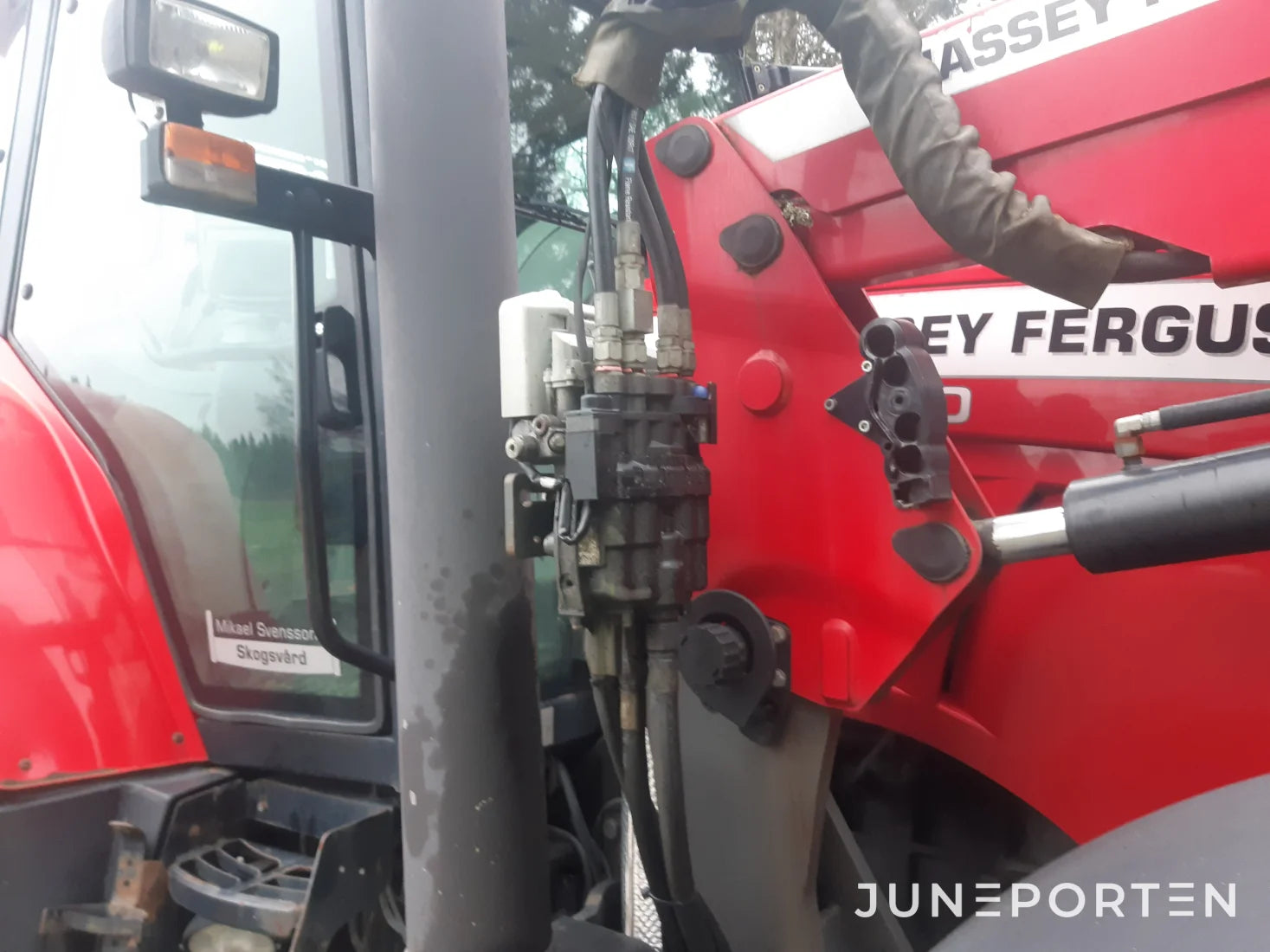 Massey Ferguson 6480 Dyna-6