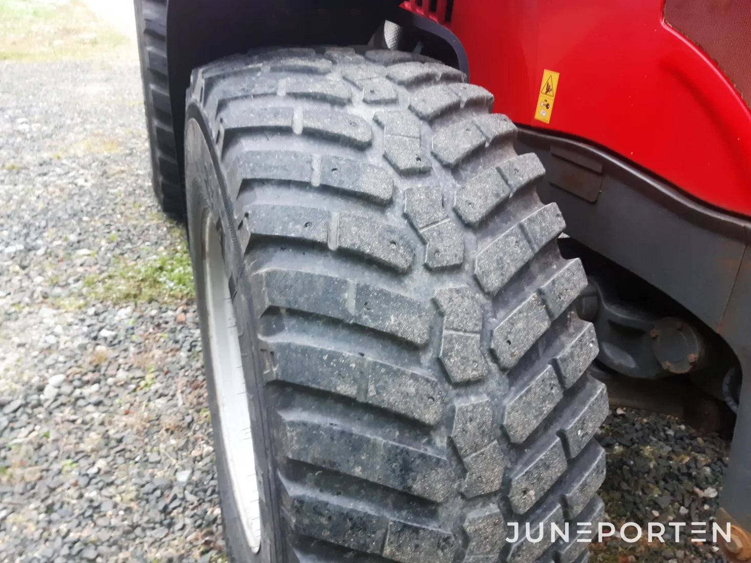 Massey Ferguson 6480 Dyna-6