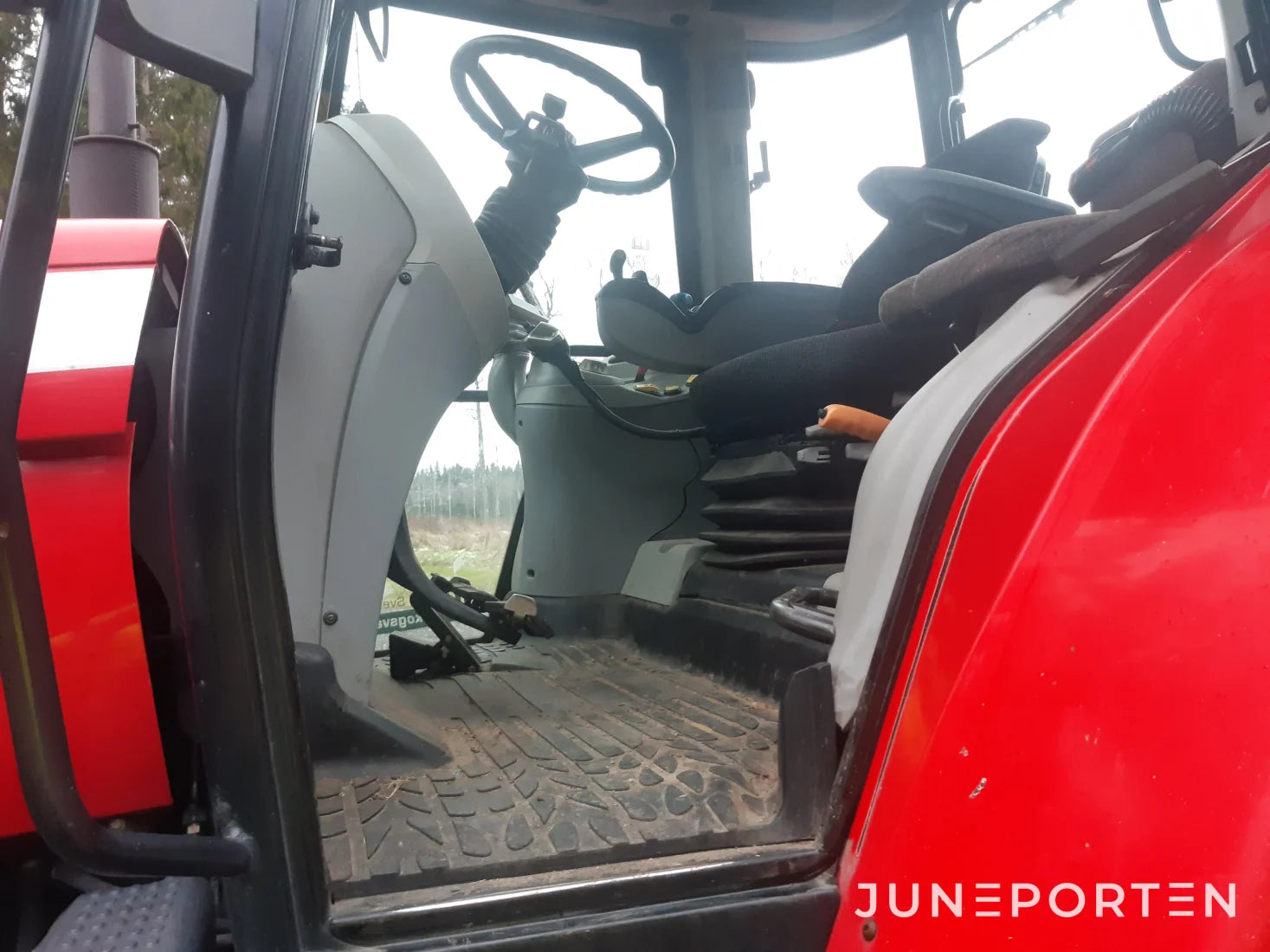 Massey Ferguson 6480 Dyna-6