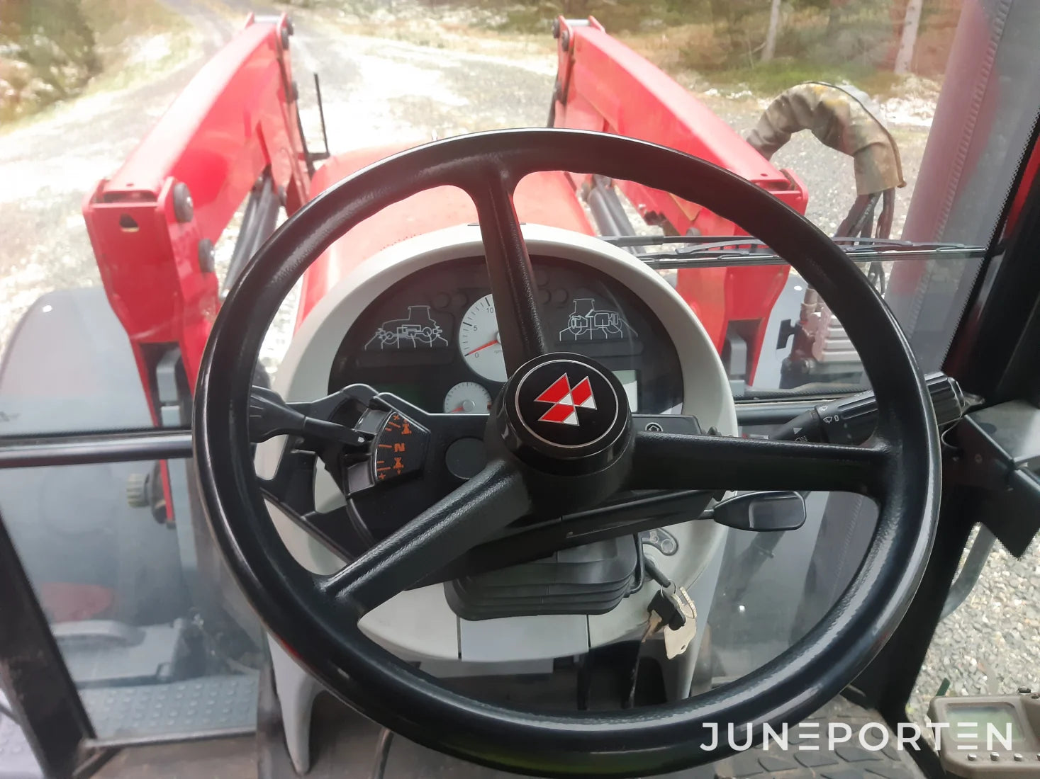 Massey Ferguson 6480 Dyna-6