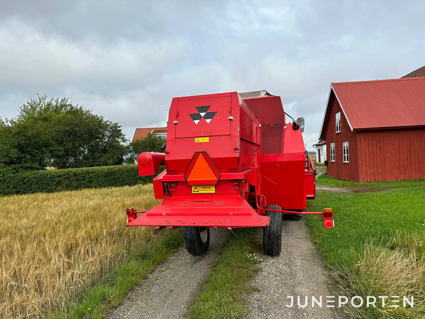 Skördetröska Massey Ferguson 17