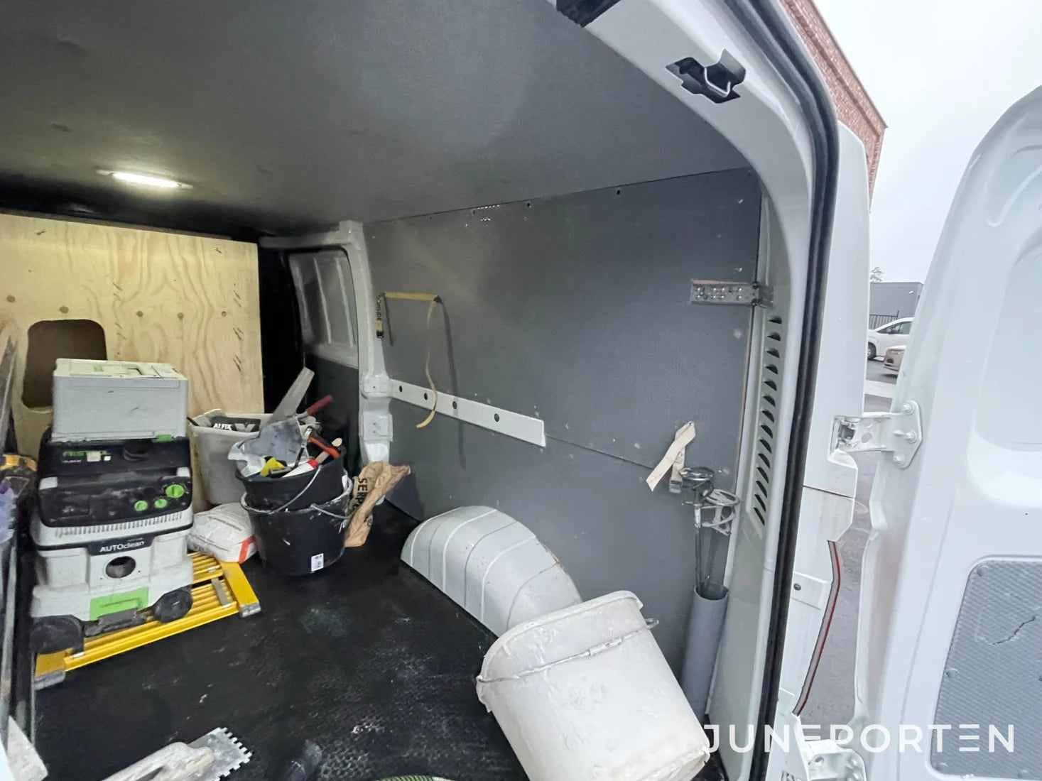 Transportbil Maxus E-Deliver 3