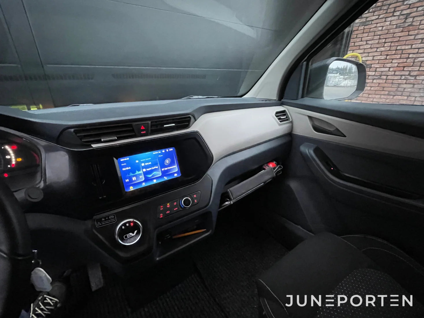 Transportbil Maxus E-Deliver 3