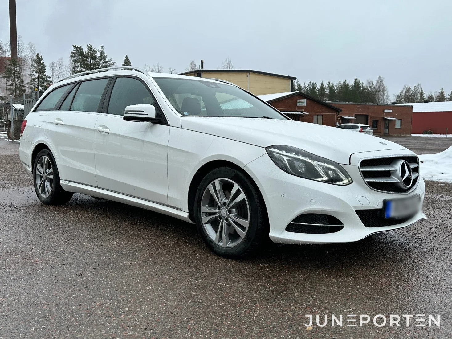 Mercedes-Benz E 350 Bluetech 4MATIC