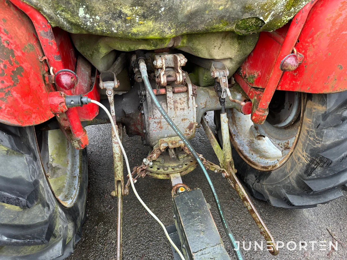 Massey Ferguson 135 med lastare