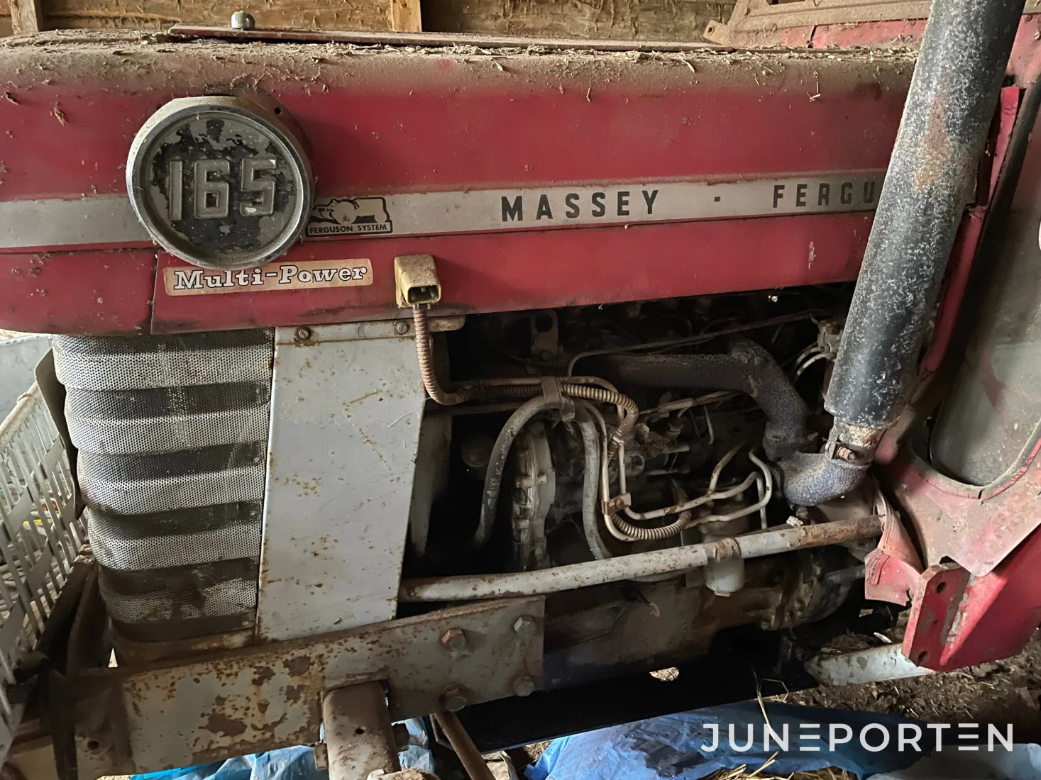 Massey Ferguson 165