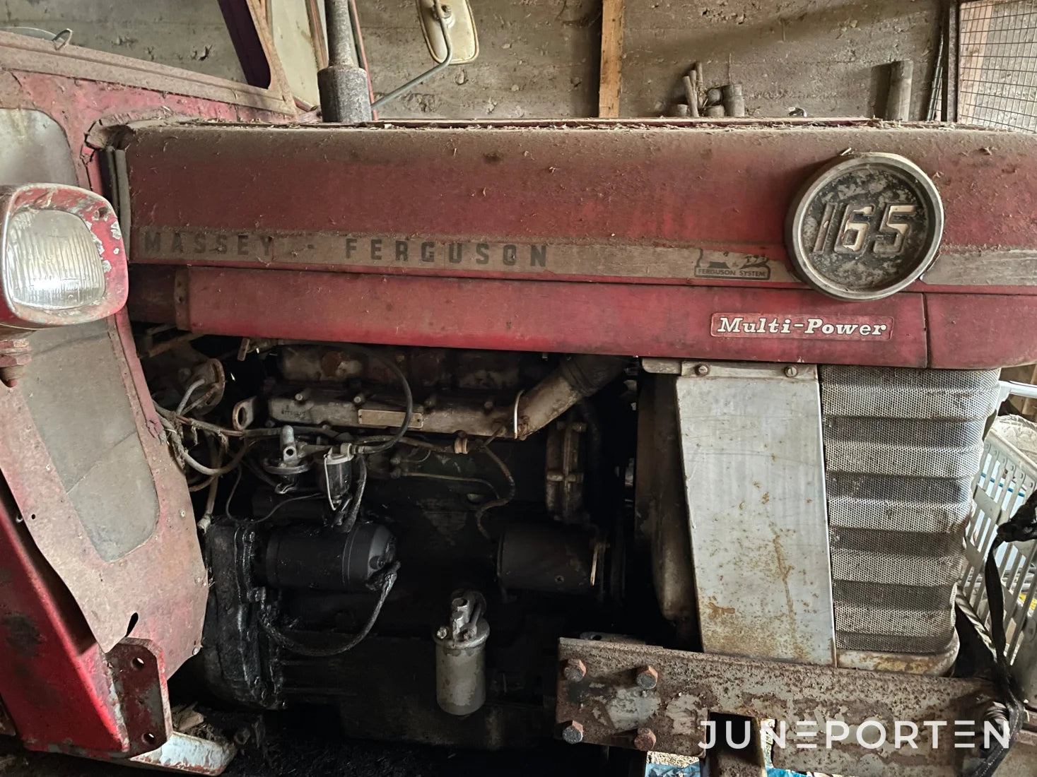 Massey Ferguson 165