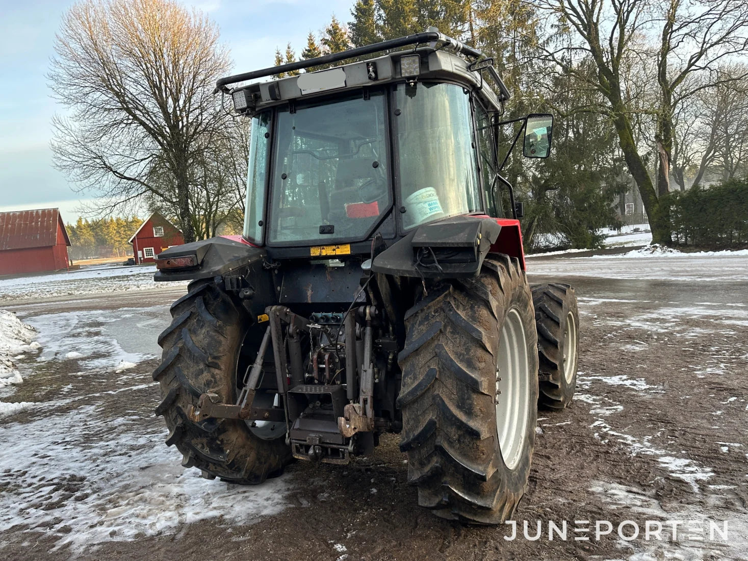 Massey Ferguson 6140 4WD