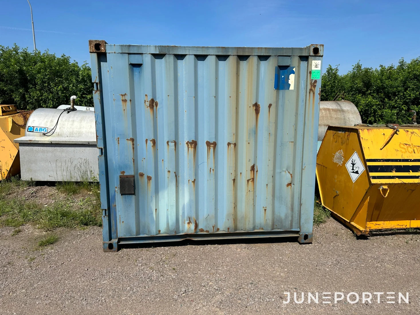 Miljöcontainer med farmartank