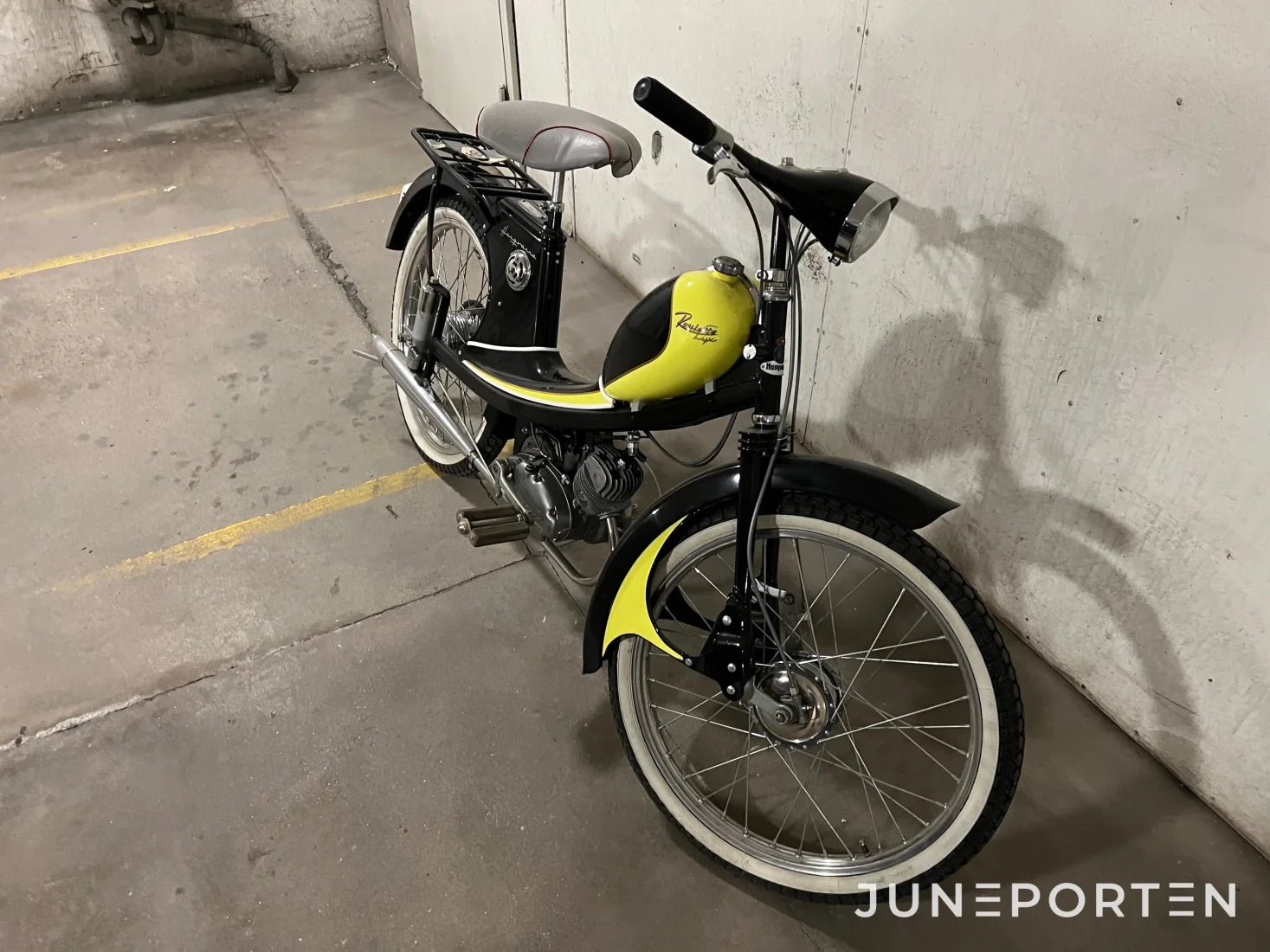 Moped Husqvarna Roulette 3752