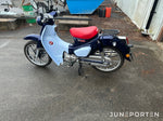 Motorcykel Honda C125