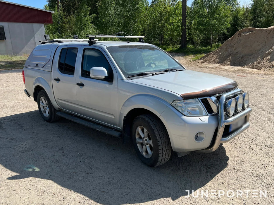 Nissan Navara 2.5 dCi - Juneporten