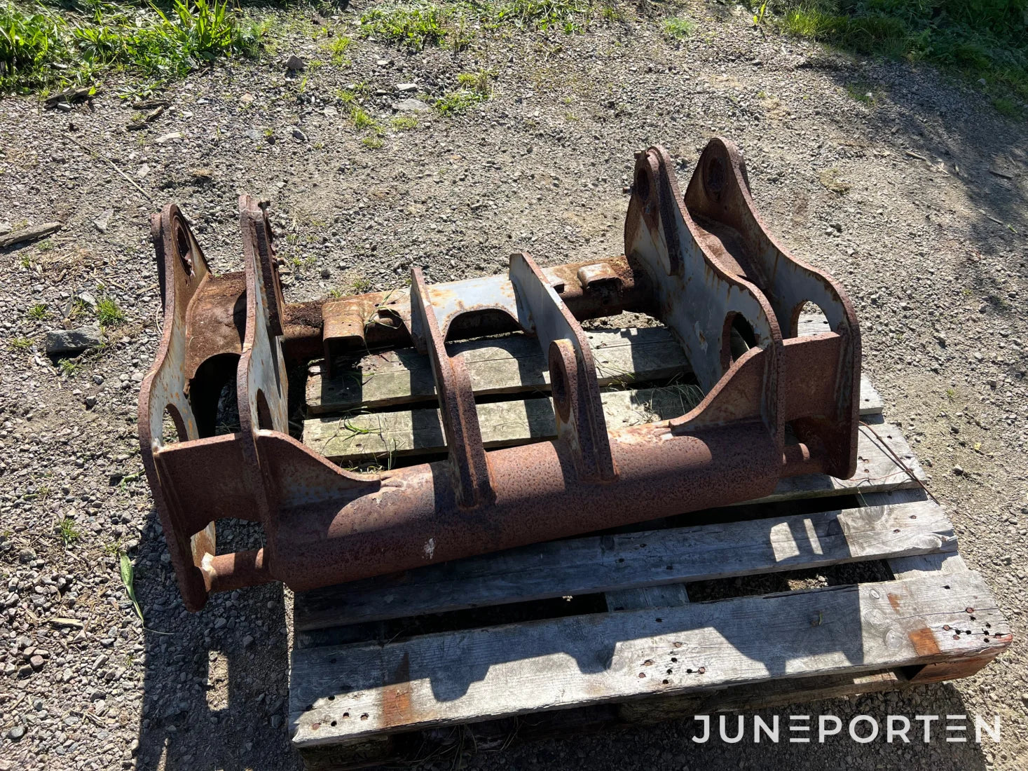 Redskapsfäste Volvo L70-L120