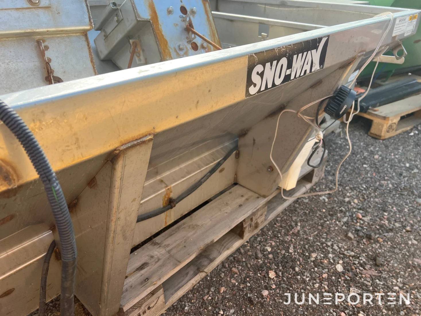 Sandaggregat Sno-Way till Pickup