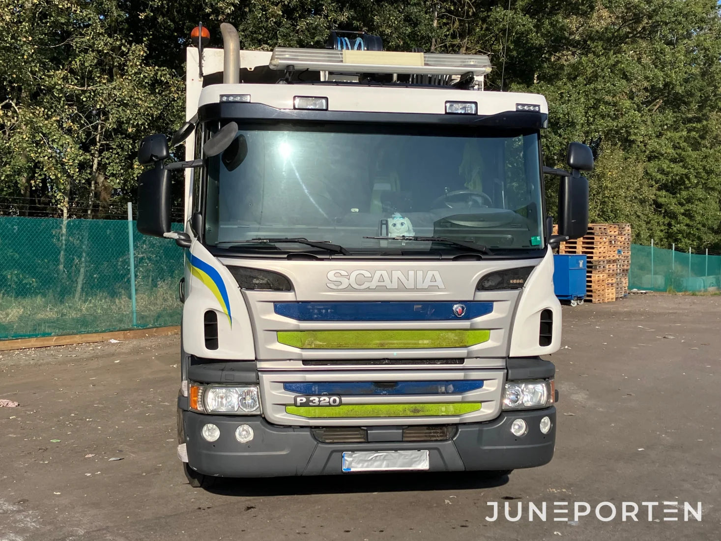 Scania P320 6x2 9.3 med JOAB sopbilsaggregat Anaconda HD