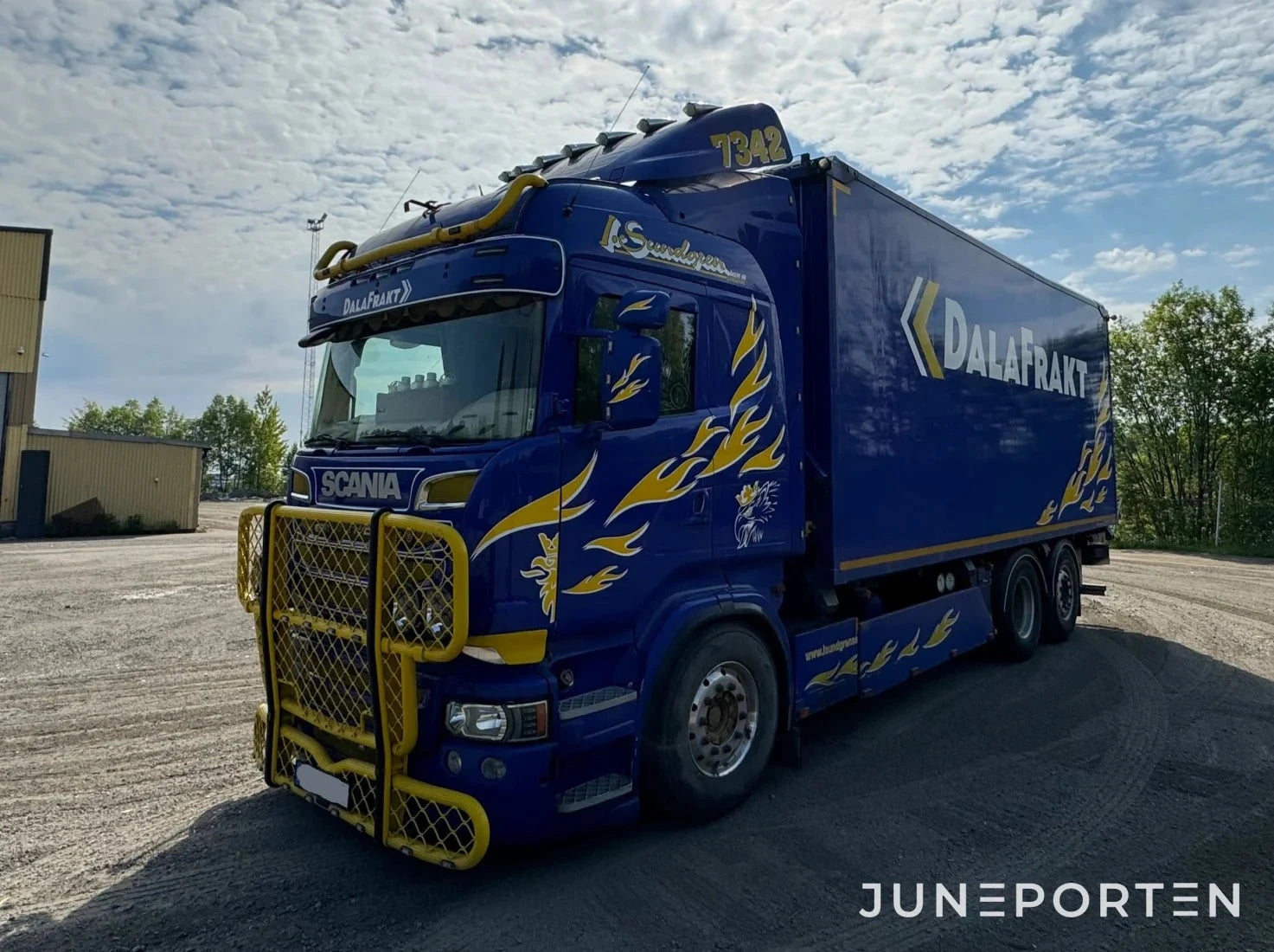 Flisbil Scania R560