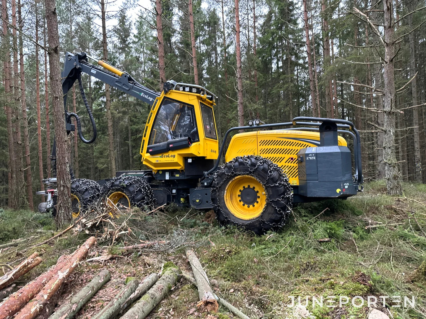 Skördare Eco Log 560 E med Log Max 4000T