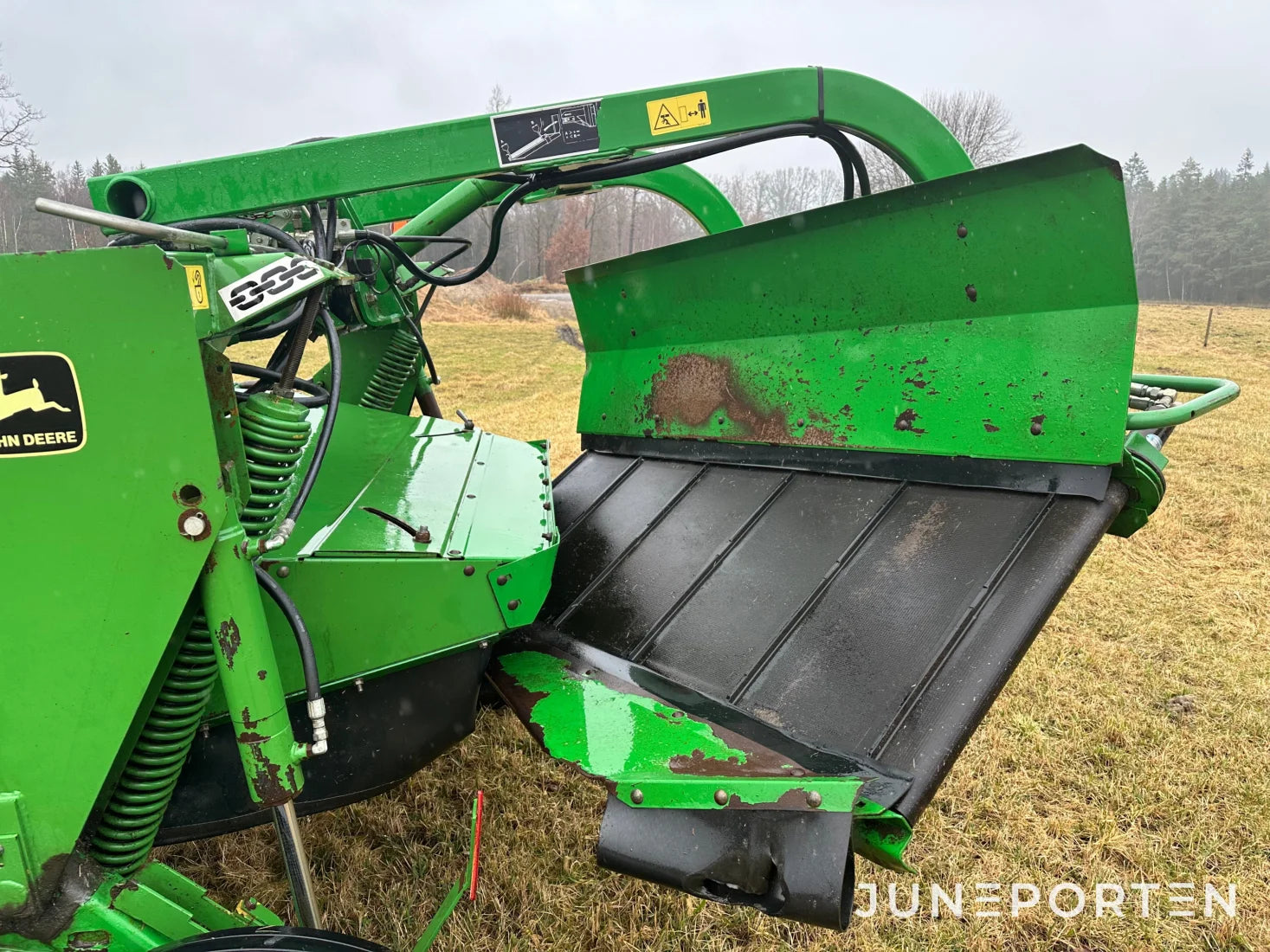 Slåtterkross John Deere 1350