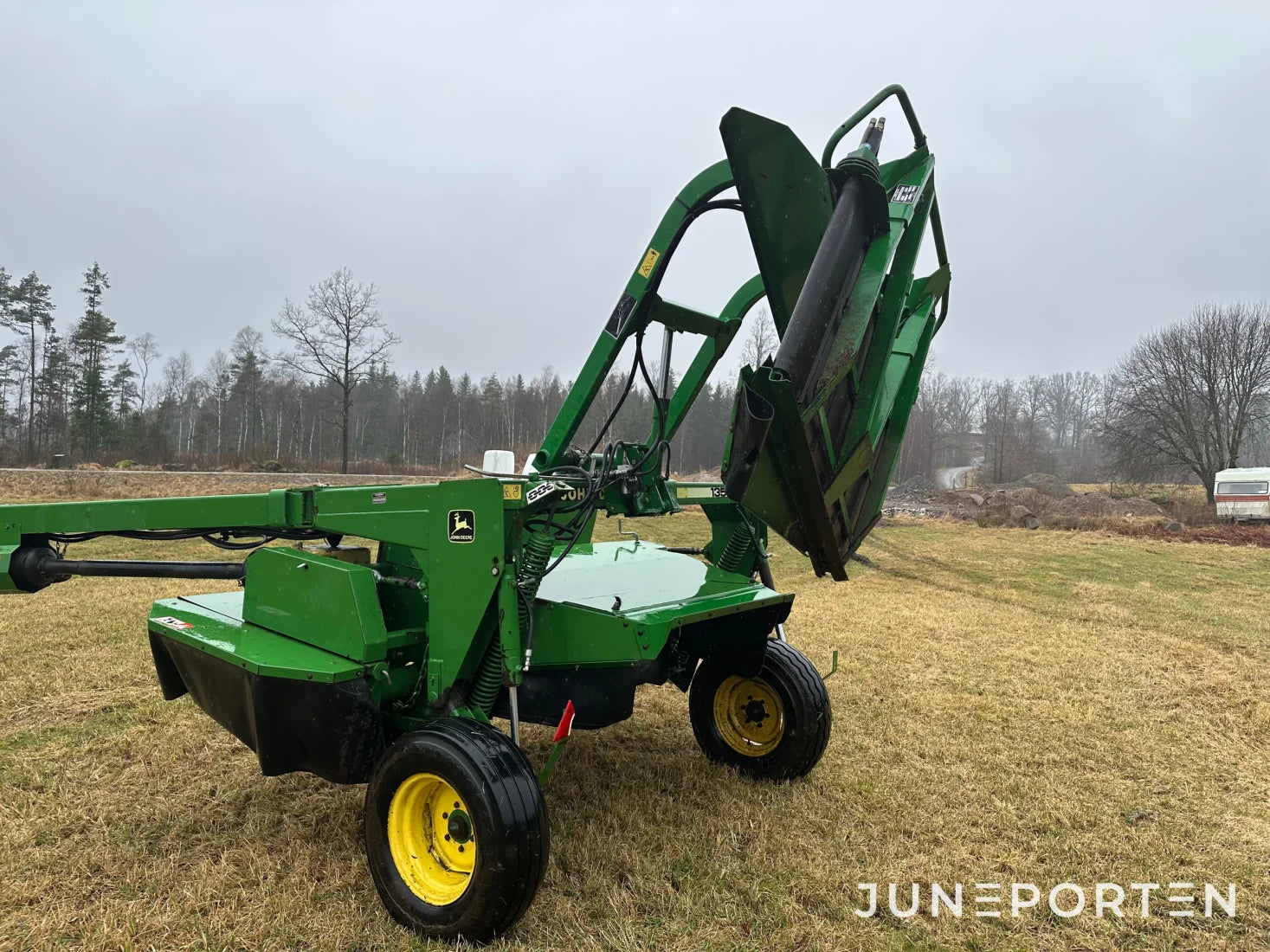 Slåtterkross John Deere 1350