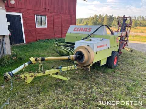 Småbalspress Claas Markant 41