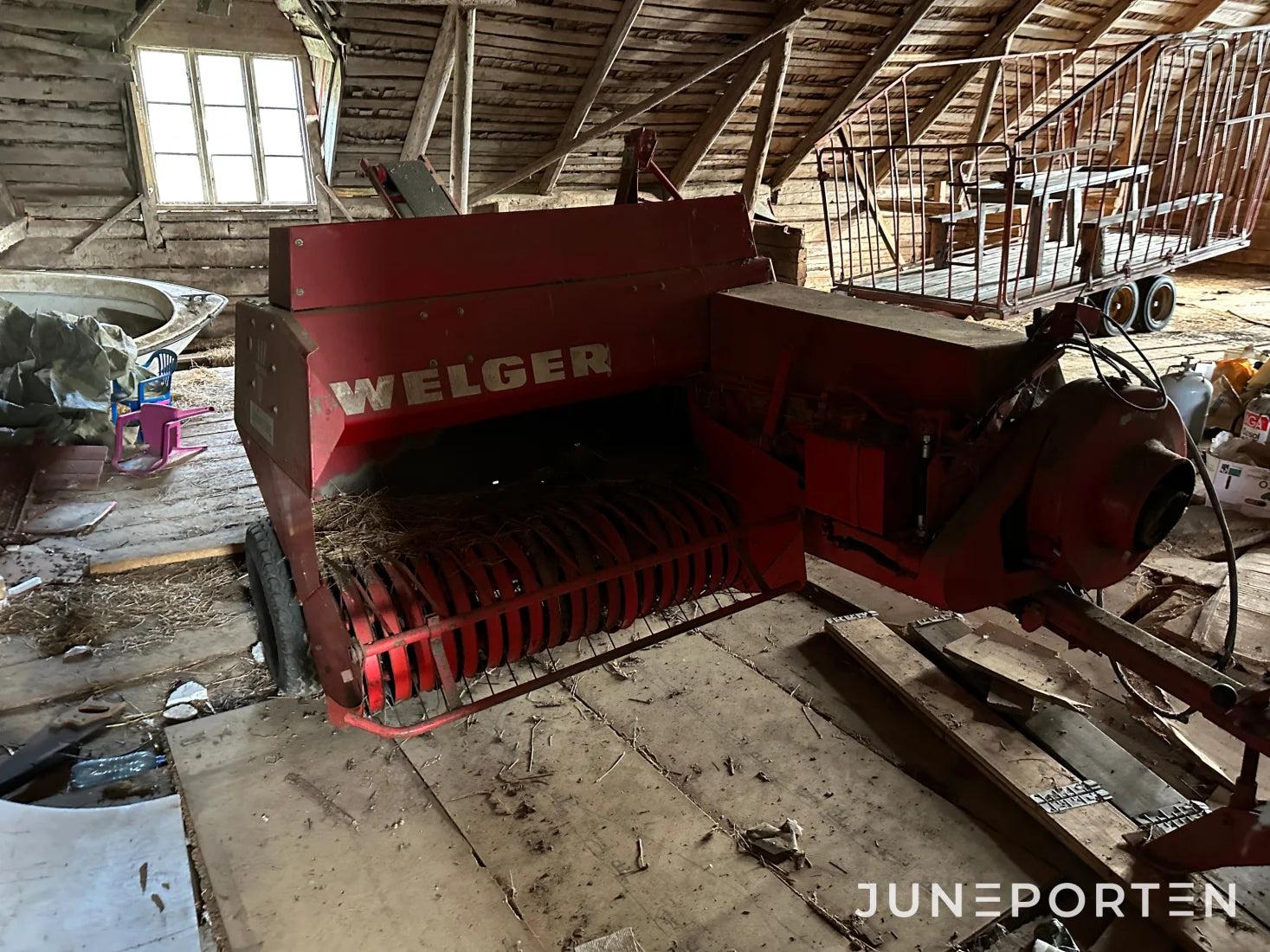 Småbalspress Welger AP 500 med balkastare