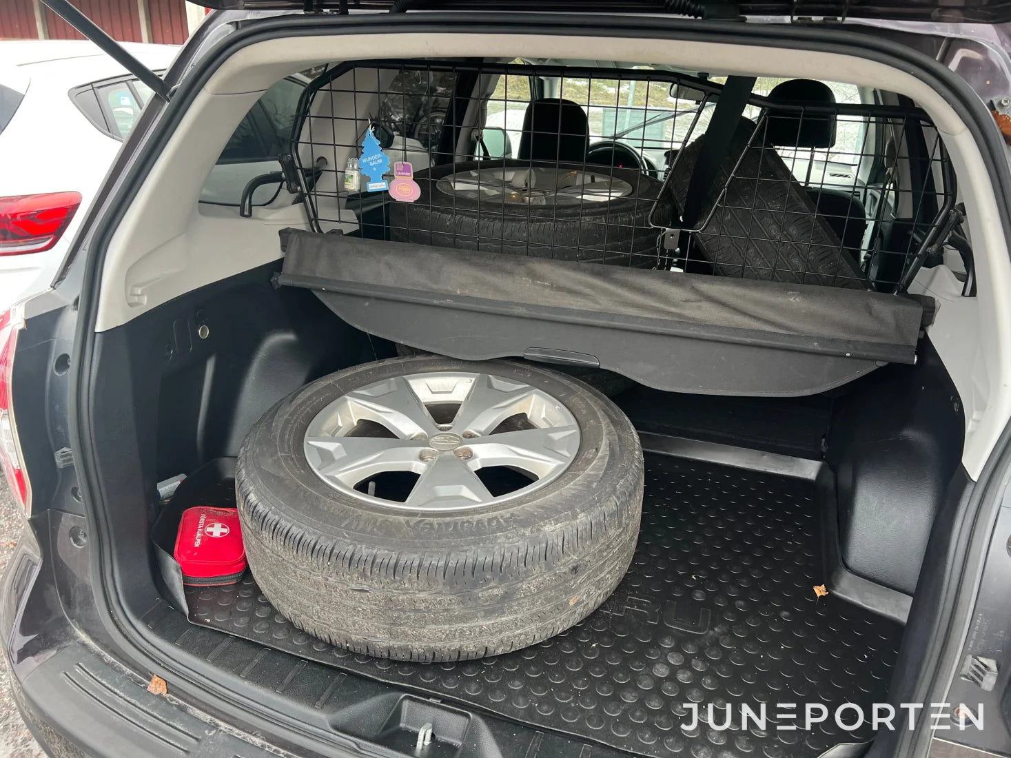 Subaru Forester 2.0 DX 4WD