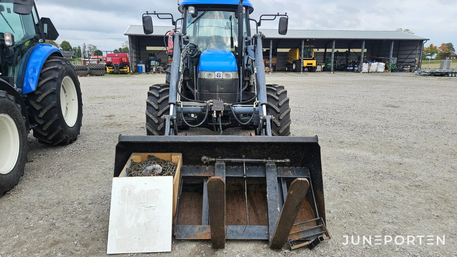 New Holland TD 80D 4WD med lastare