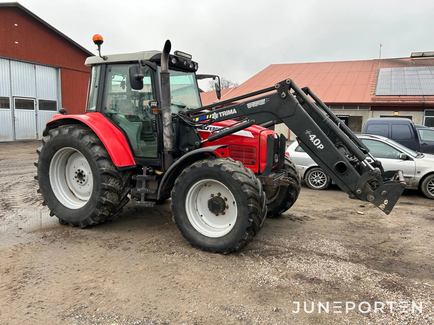 Massey Ferguson 6470 med lastare