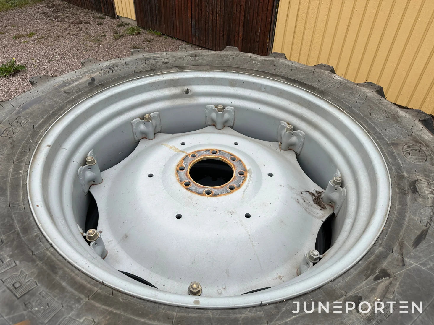 Traktordäck Komplett Firestone 4 st