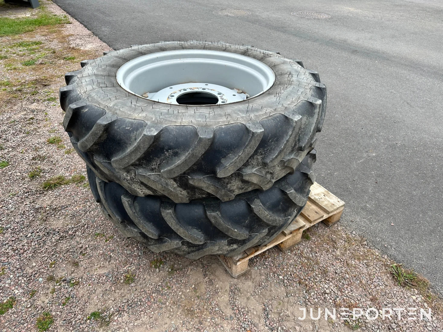 Traktordäck Komplett Firestone 4 st