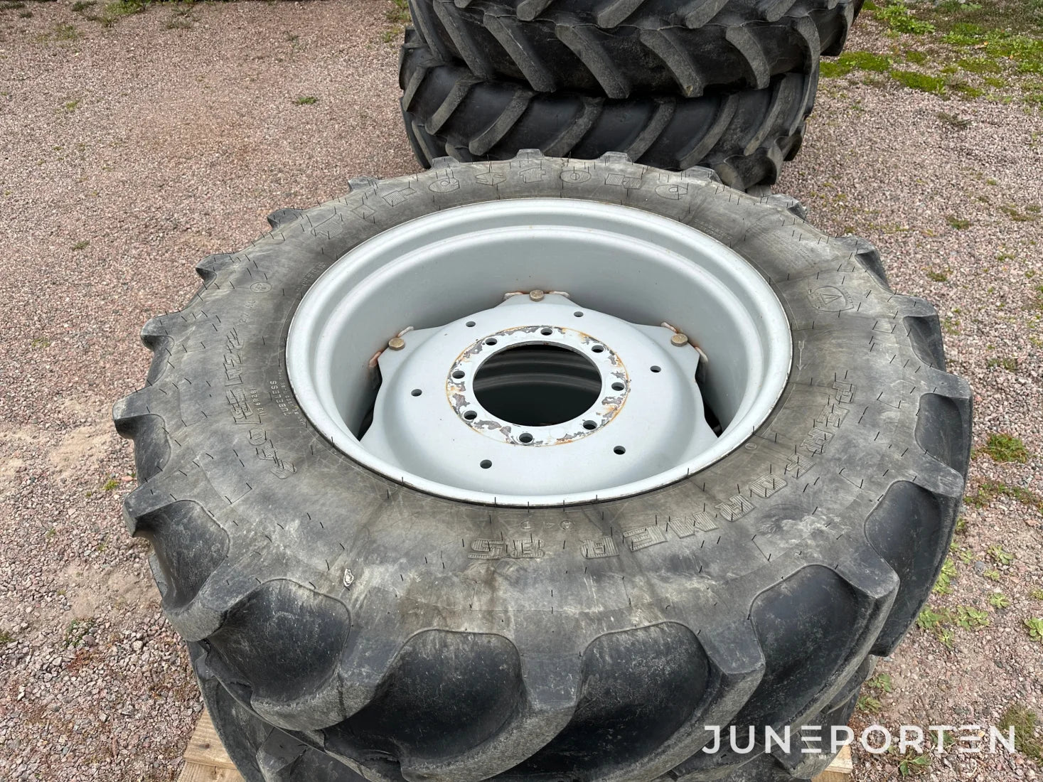 Traktordäck Komplett Firestone 4 st