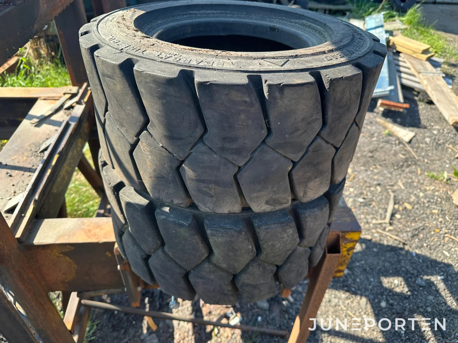 Truckdäck 21x8-10