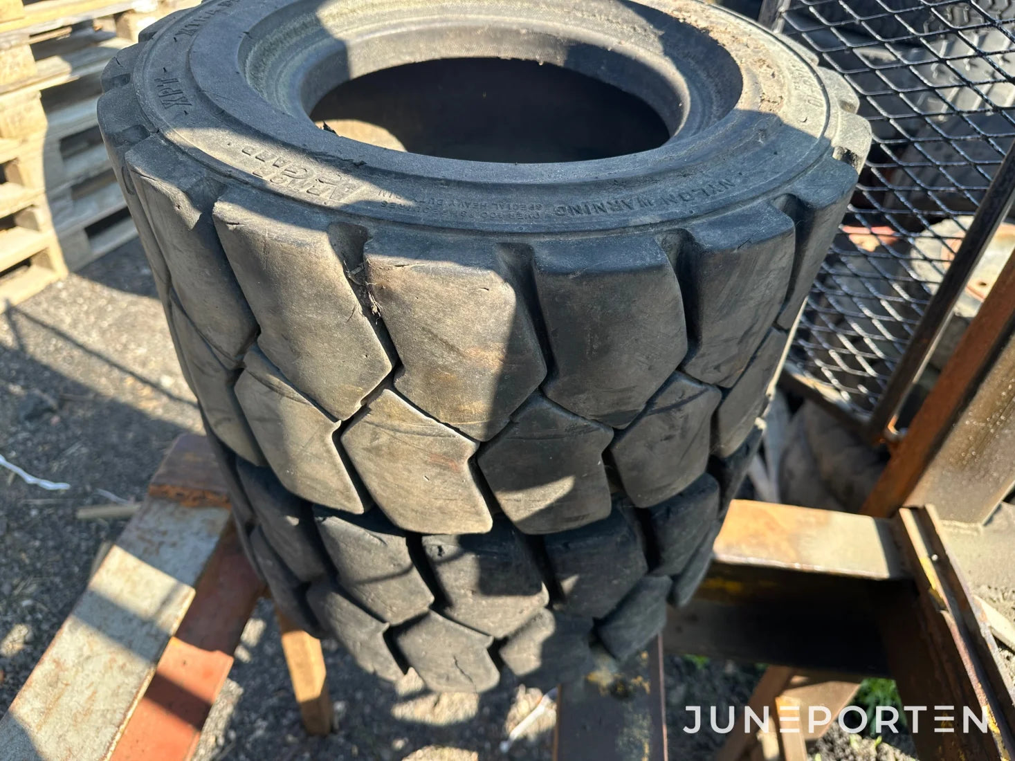 Truckdäck 21x8-10