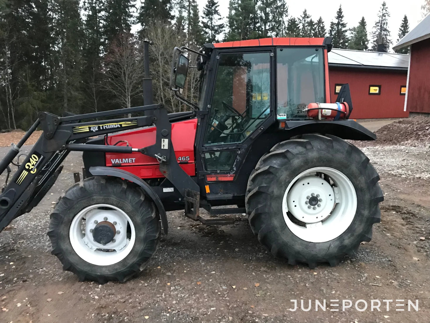 Valmet 465-4 med lastare