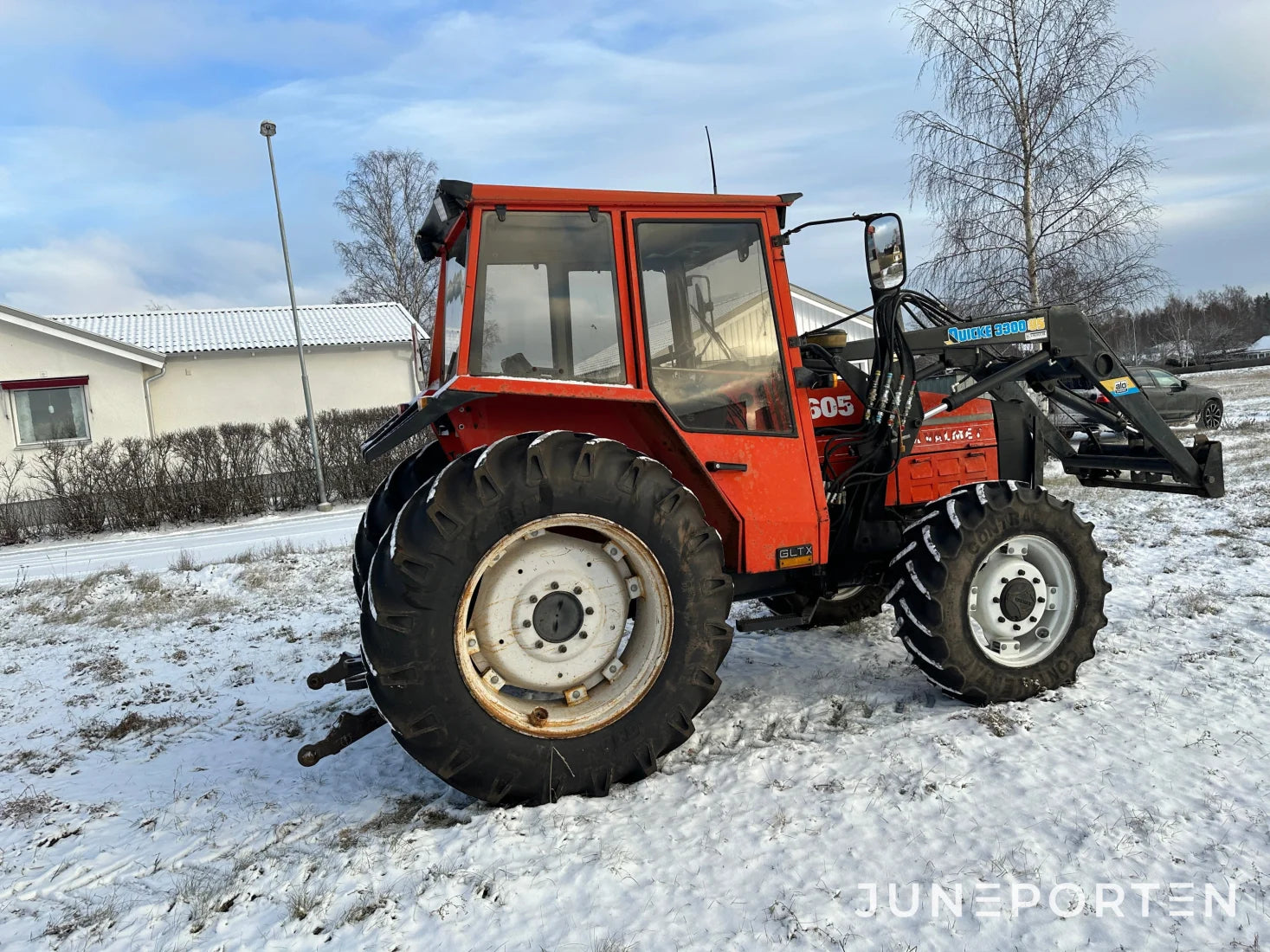 Valmet 605-4 med lastare
