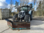 Valtra N142 Versu med lastare & frontlyft