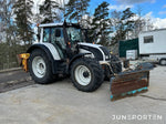 Valtra N142 Versu med lastare & frontlyft