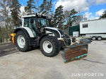 Valtra N142 Versu med lastare & frontlyft