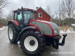 Valtra T160 med frontlyft